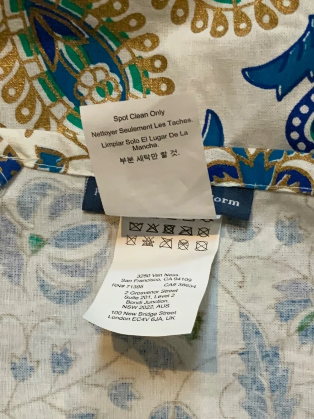 Pottery Barn Dorm Wall hanging 80x91 Boho Yoga Mandala Bed covering Teen Workout